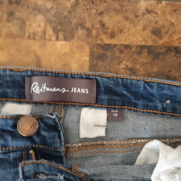 Reitman's Size 18 Plus Reg Jeans - Picture 5 of 8